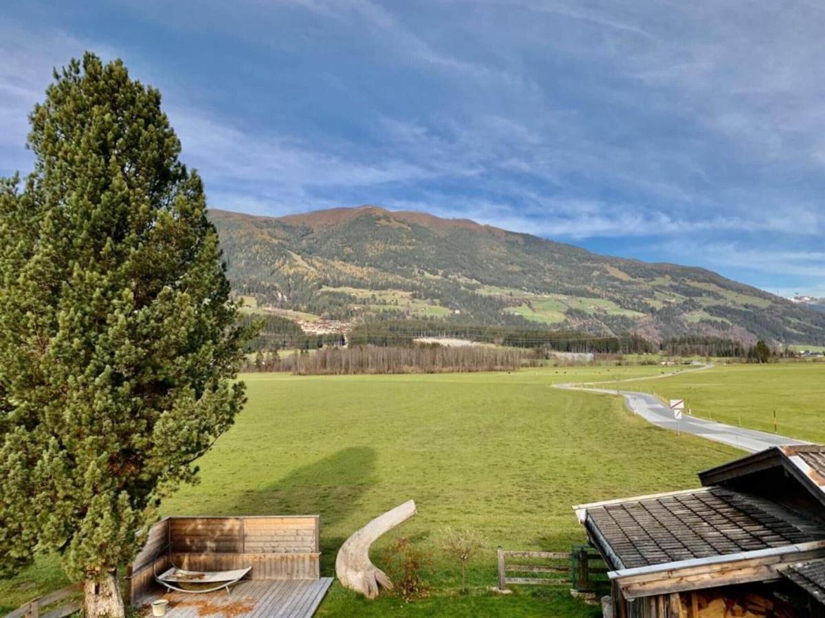 Comfortable Apartment In Salzburger Land Neukirchen am Grossvenediger Luaran gambar