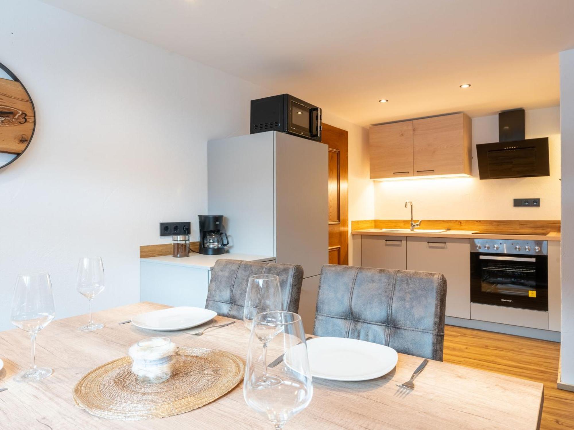 Comfortable Apartment In Salzburger Land Neukirchen am Grossvenediger Luaran gambar