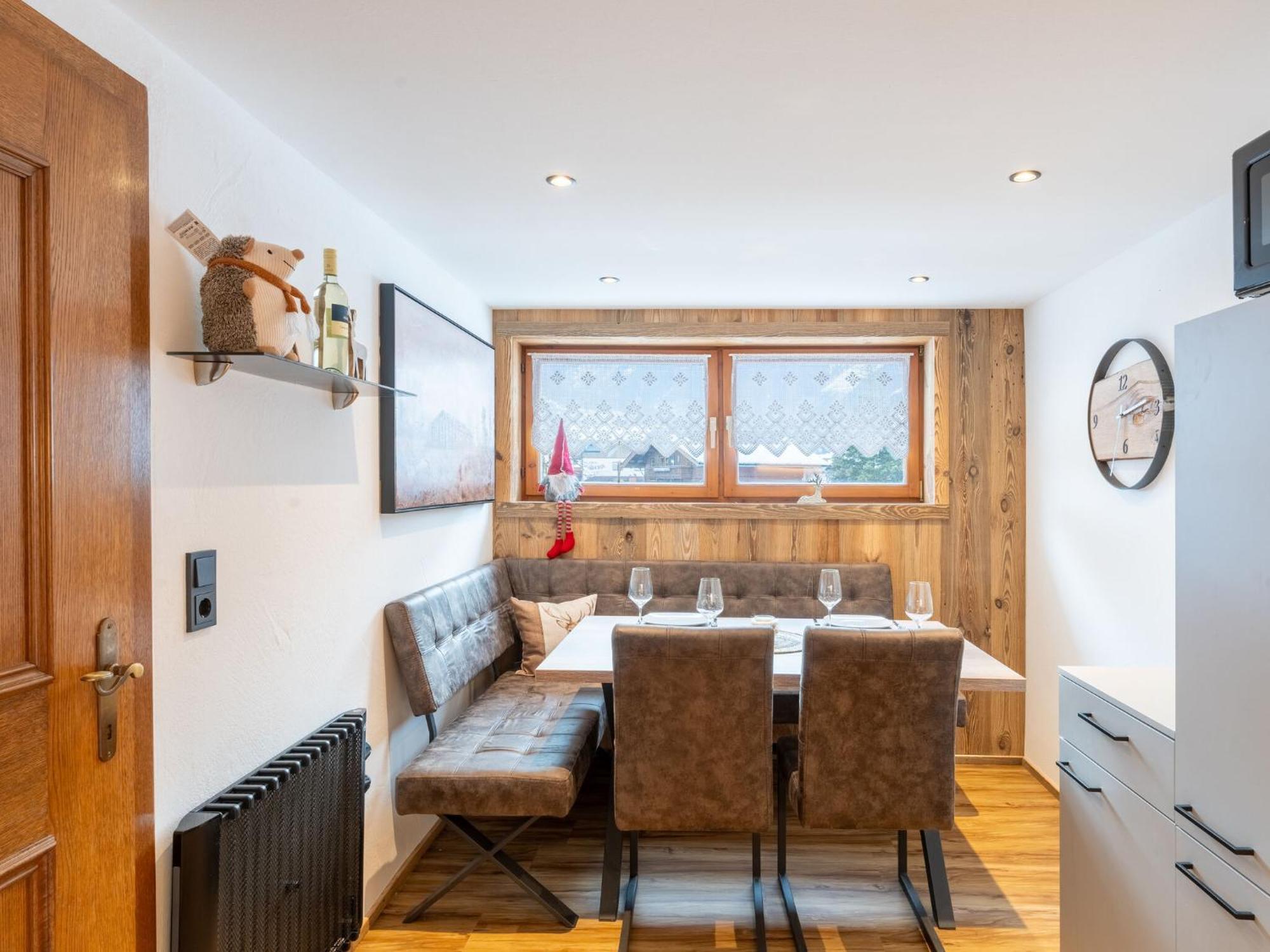 Comfortable Apartment In Salzburger Land Neukirchen am Grossvenediger Luaran gambar